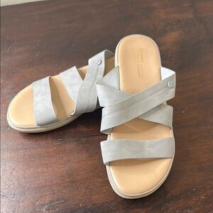 Bata comfort fit Gray and Tan Slide Sandals with Crossover Straps Sz 41
